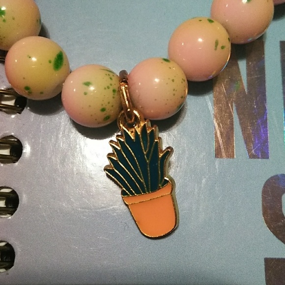 🍍🌵SPRINGTIME BOHEMIAN VIBES GLASS BEAD BRACELETS - Picture 3 of 5